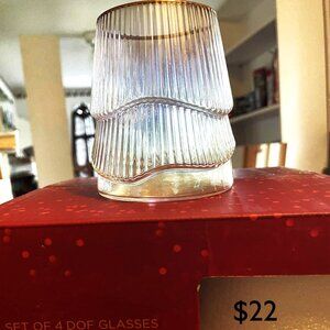 DOF Christmas Tree Glasses